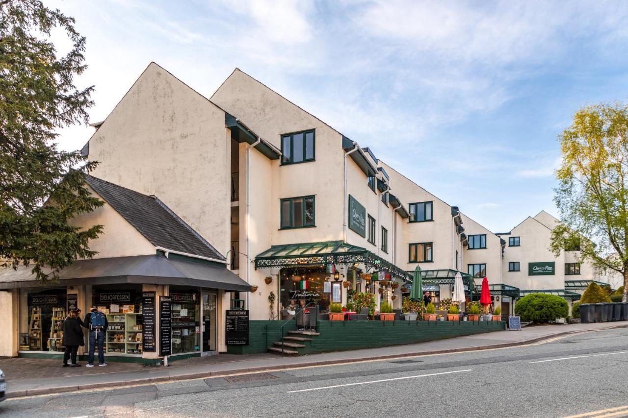 Luxury 2 Bed Room Lake View Apt Bowness Parking Exterior foto
